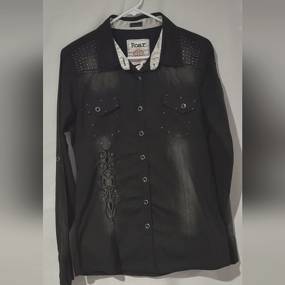 Roar Western Glitz Long Sleeve Button Up Embroidered Black Sz large NWT - Picture 1 of 13